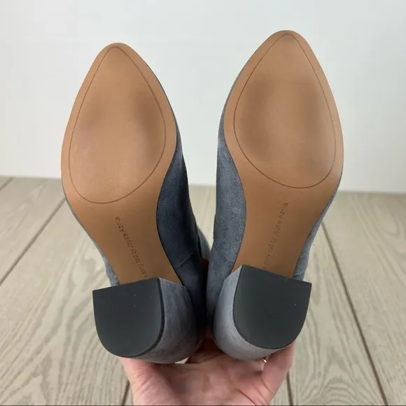 Avec Les Filles A Story Told by Joyce Azria Nikita Star Moon Boots 6M Gray