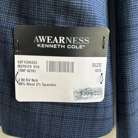 AWEARNESS Kenneth Cole Blue Checkered Blazer (Size 42S)