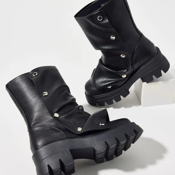 Azelea Wang Black Leather Biker Boots Size 7.5