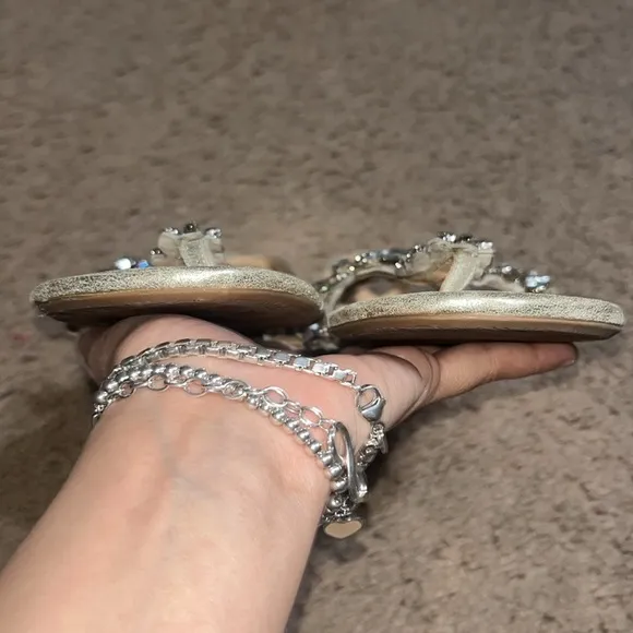BADGLEY MISCHKA Cara II Crystal Embellished Flat Sandal Rhinestone Bling 7