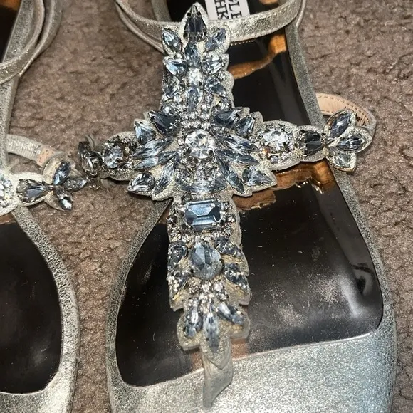 BADGLEY MISCHKA Cara II Crystal Embellished Flat Sandal Rhinestone Bling 7