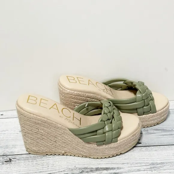 Beach by Matissa NEW Matisse Beach Wedge Sandels Green Size 7