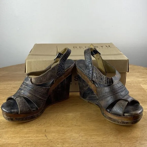 Bed Stu Gayle Women’s Bovine Leather Wedge  Sandals New With Box Size 7.5