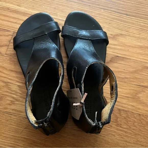 Bed Stu Soto black leather sandals NWT