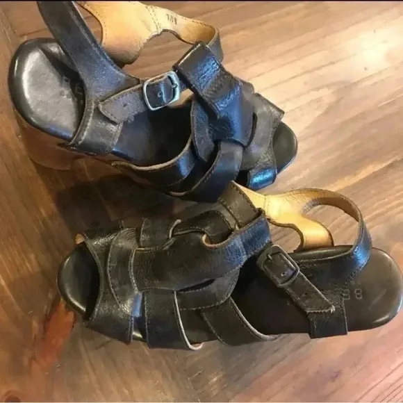 Bed Stu Women’s Distressed Black Leather Platform Sandals 7.5