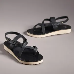 beek Wigeon Leather Toe-Ring Sandals Worn Once Size 10