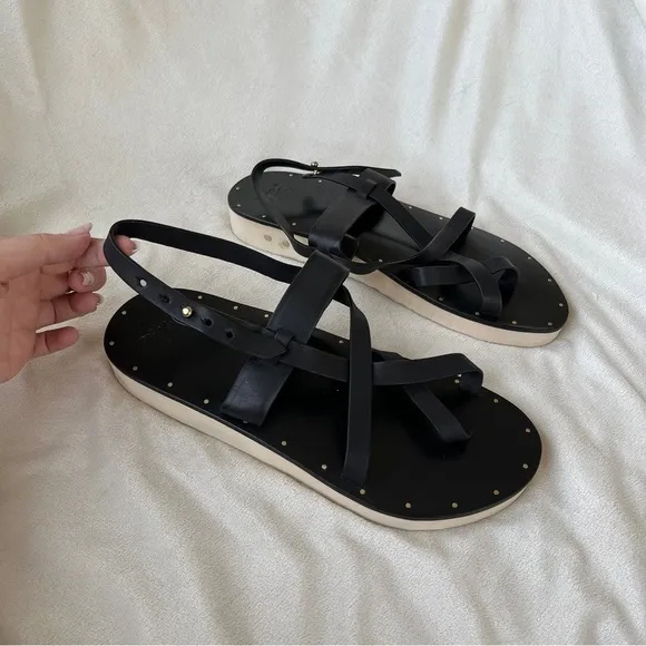 beek Wigeon Leather Toe-Ring Sandals Worn Once Size 10