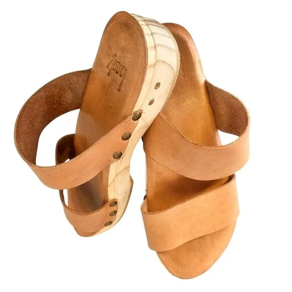 Beek Wood Clog Leather Sandals Womens Size 7.5 Natural Tan Double Strap Slip On