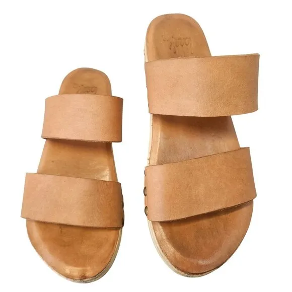 Beek Wood Clog Leather Sandals Womens Size 7.5 Natural Tan Double Strap Slip On