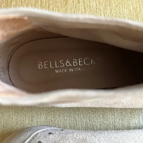 Bells &amp; Becks The Beatricia Beige Suede Ankle Boots Pointed Toe Size 7.5