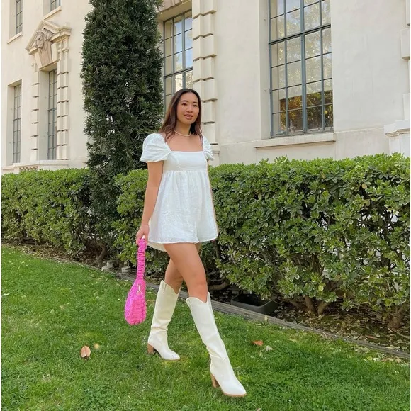 Billini Novena western off-white woman’s knee high boots Size 10