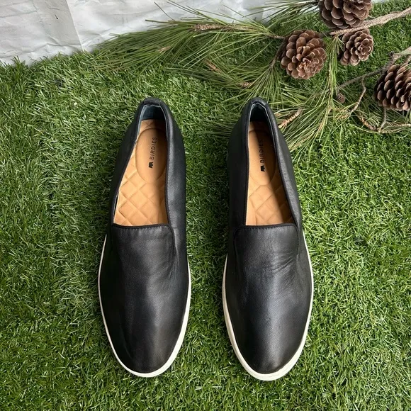 BIRDIES black Leather loafers Size 7.5 new no box