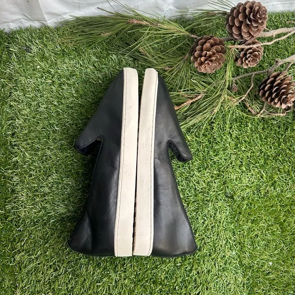 BIRDIES black Leather loafers Size 7.5 new no box
