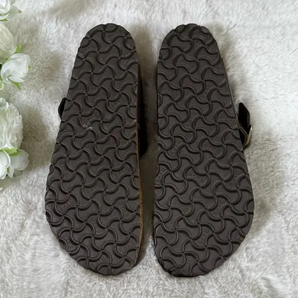 BIRKENSTOCK 41 Gizeh Toe Post Sandals Bronze Golden Brown Toffee • Metallic