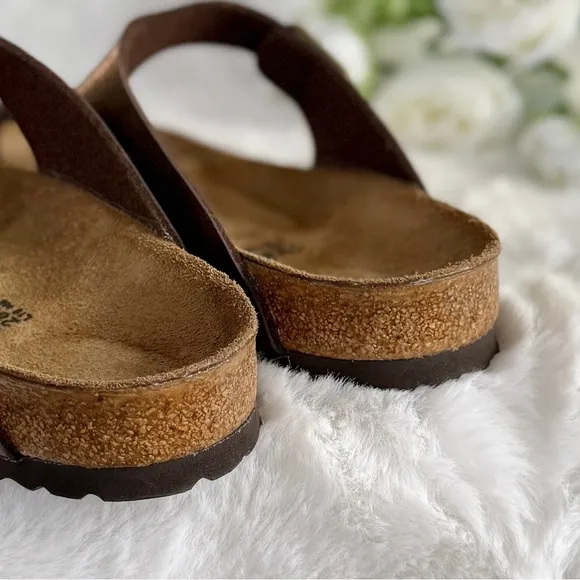BIRKENSTOCK 41 Gizeh Toe Post Sandals Bronze Golden Brown Toffee • Metallic