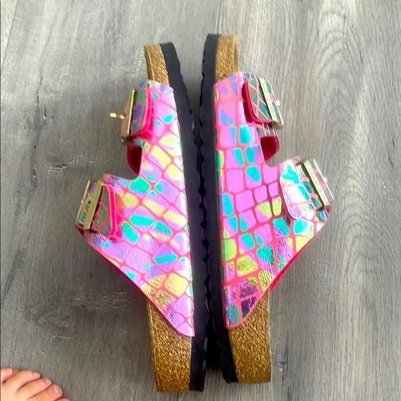 Birkenstock Arizona Gator Gleam Raspberry pink size 41 woman's Sandals