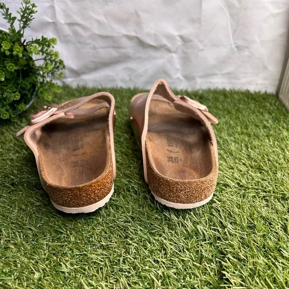 Birkenstock Arizona KidsBirko-Flor- Electric Metallic Copper$59.95 gently used