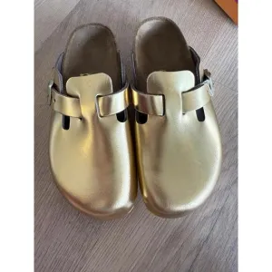 Birkenstock Boston Leather Gold  Metallic Size 36 Narrow