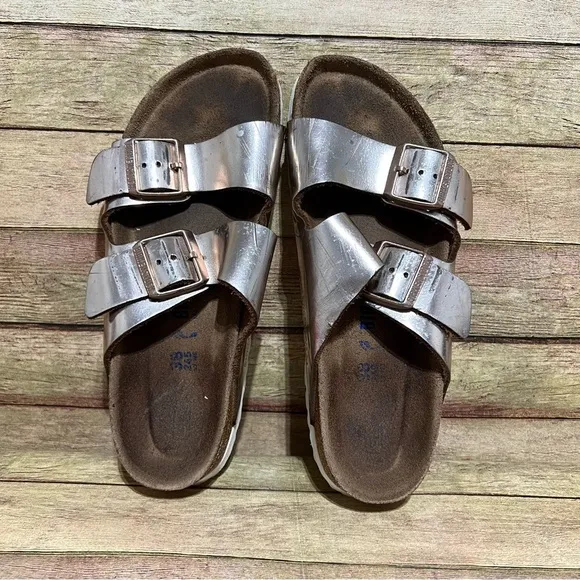 Birkenstock Gold Patent Leather Arizona Sandals