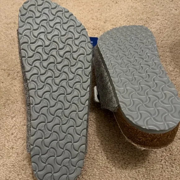 Birkenstock grey wool sandals/slippers size 34