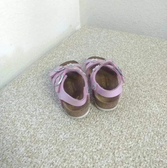 Birkenstock Kids Shinny Pink Leather Sandals