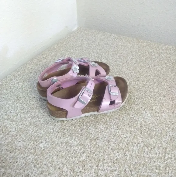 Birkenstock Kids Shinny Pink Leather Sandals