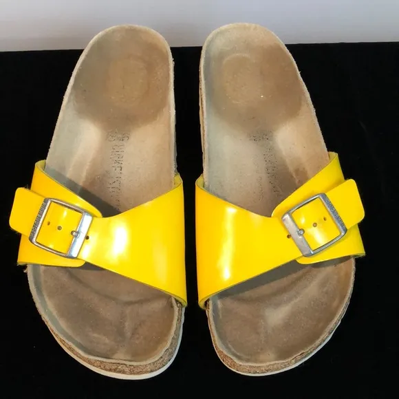 Birkenstock Madrid Bright Yellow Patent Leather Sandals Size 39 US 8/8.5