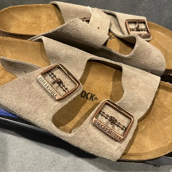 Birkenstock Men’s Arizona Sandals Taupe Suede Leather Size 10