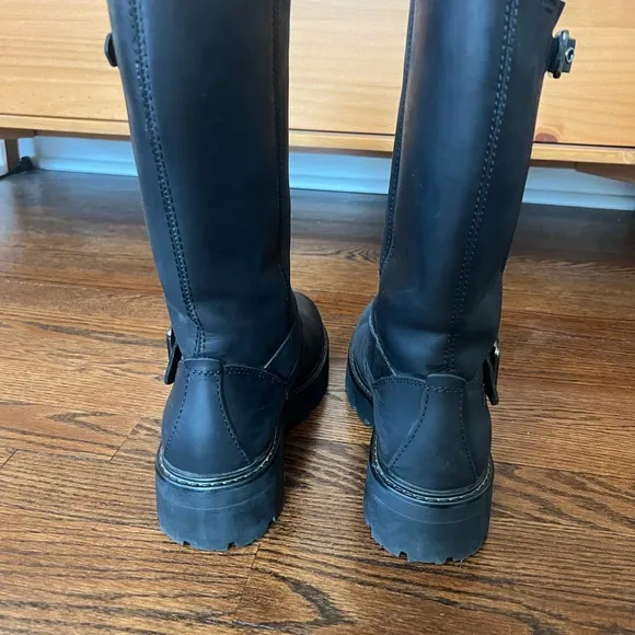 Black Leather Buckle Boots