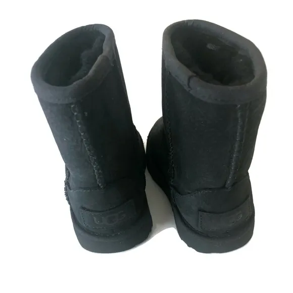 Black UGG Classic Short Boots Size 6