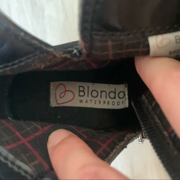 Blondo Norma Nubuck Waterproof Black Suede Ankle Boots
