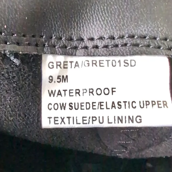 Blondo Waterproof Greta Knee High Boot in Black Suede....Size 9.5