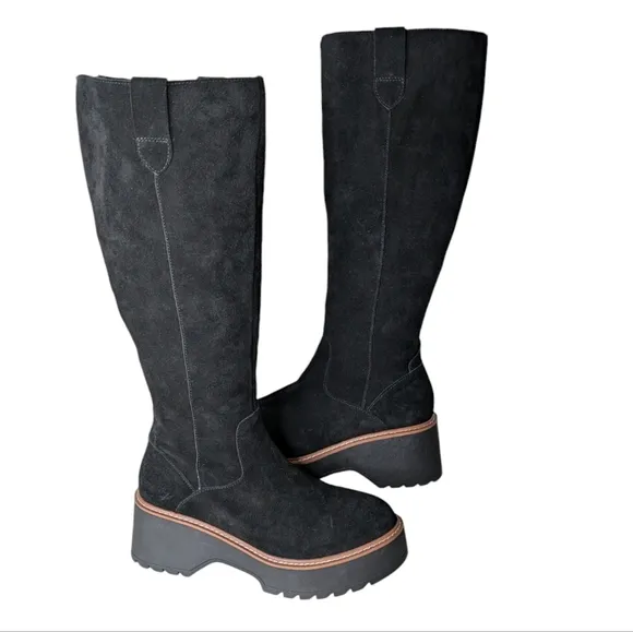 Blondo Waterproof Greta Knee High Boot in Black Suede....Size 9.5