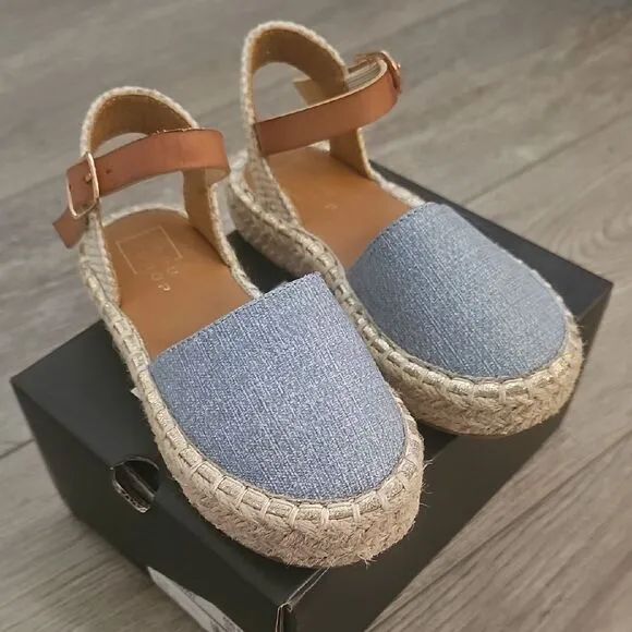 Blue Sandals with Jute Sole and Tan Ankle Strap