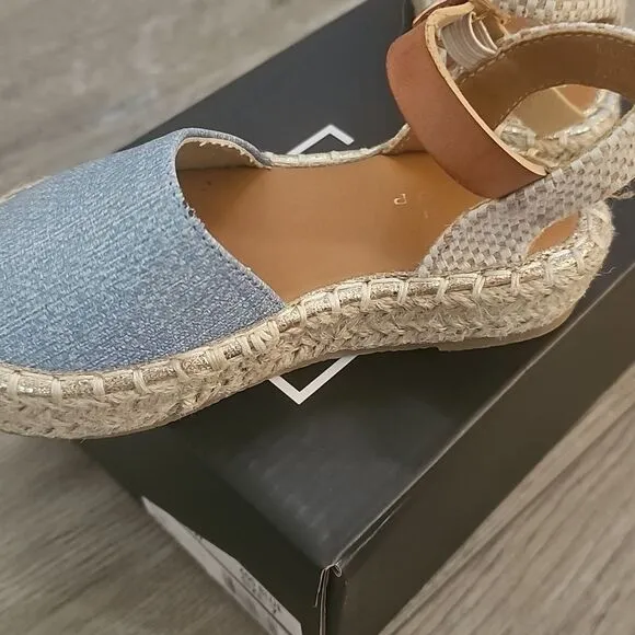 Blue Sandals with Jute Sole and Tan Ankle Strap