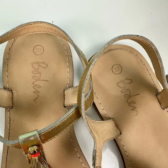 Boden girls leather tassels sandals size EU 37 (Size 5 US), great condition