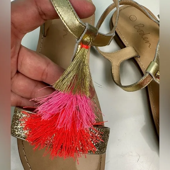 Boden girls leather tassels sandals size EU 37 (Size 5 US), great condition