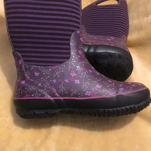 BOGS Classic Youth Girls Waterproof Winter Boots Size 6