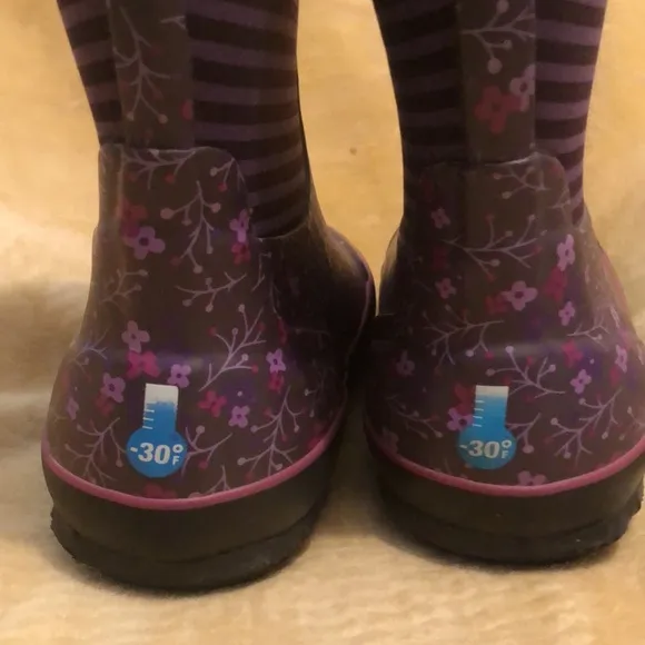 BOGS Classic Youth Girls Waterproof Winter Boots Size 6