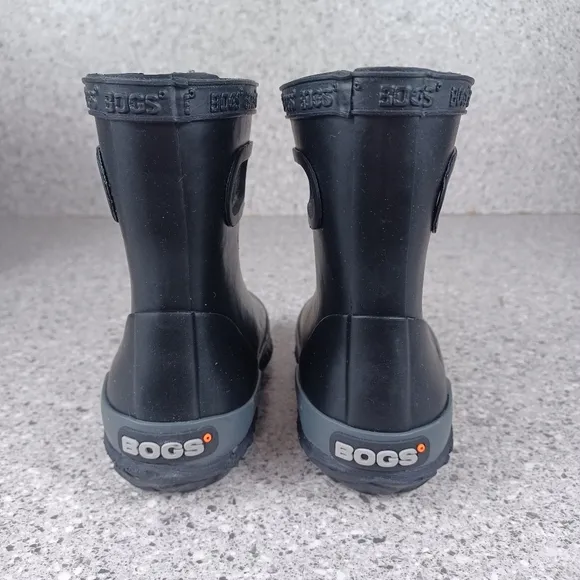 BOGS Skipper Black Waterproof Kids Rain Boots Shoes