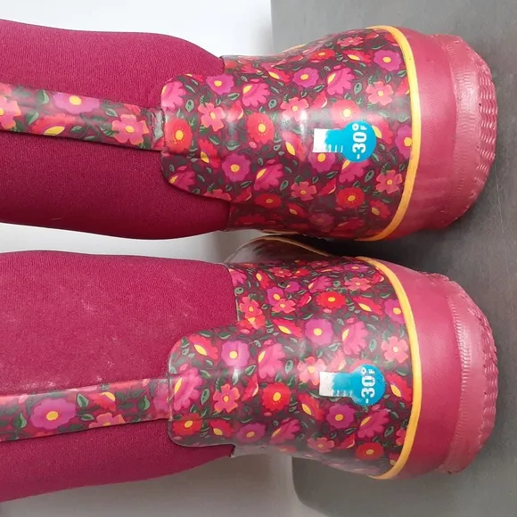 BOGS WATERPROOF BOOTS