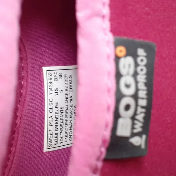 BOGS WATERPROOF BOOTS