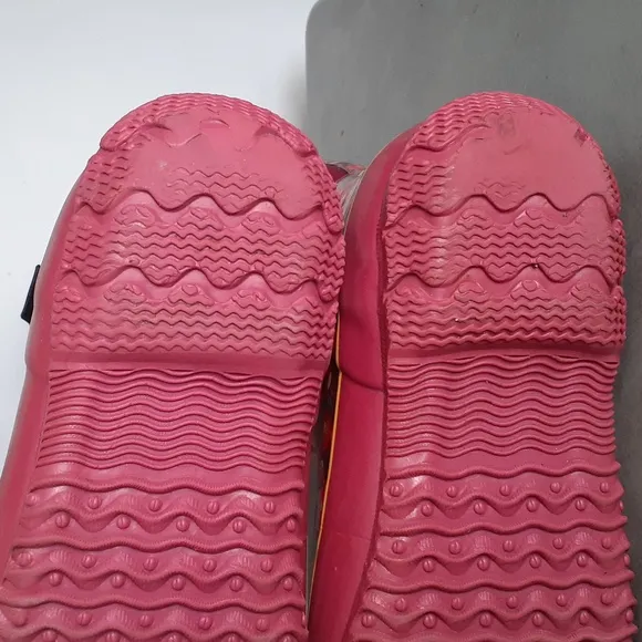 BOGS WATERPROOF BOOTS