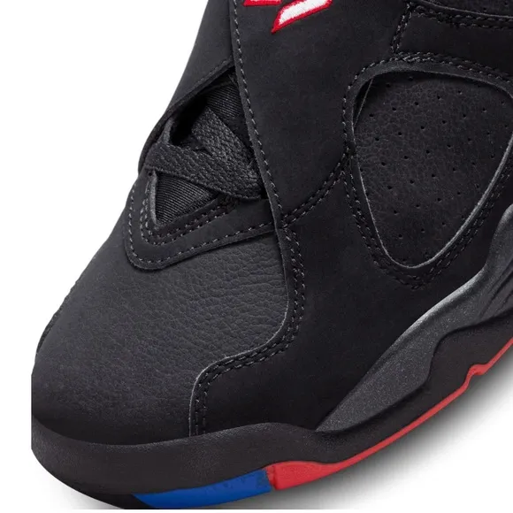Boys’ Nike Air Jordan 8 Retro Basketball Sneakers size 5.5