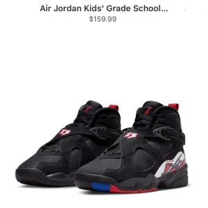 Boys’ Nike Air Jordan 8 Retro Basketball Sneakers size 5.5