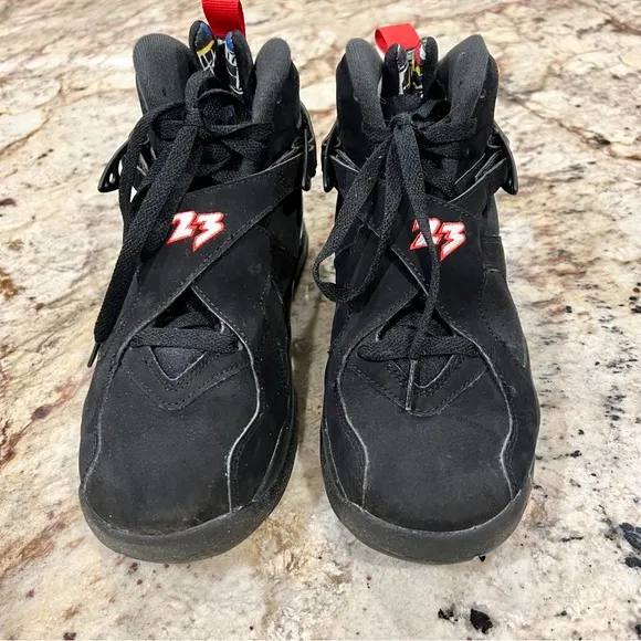 Boys’ Nike Air Jordan 8 Retro Basketball Sneakers size 5.5