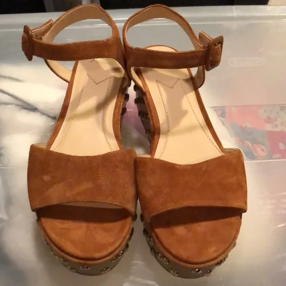 Brian Atwood gorgeous suede tan brown cognac platform sandals heels 10 studded