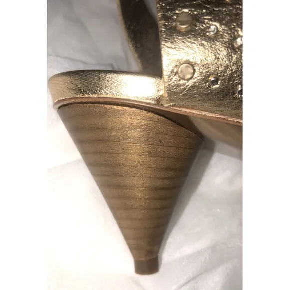 BURBERRY Hansel Runway Gold Studded Strap Cone Kitten Heel Sandals New 40