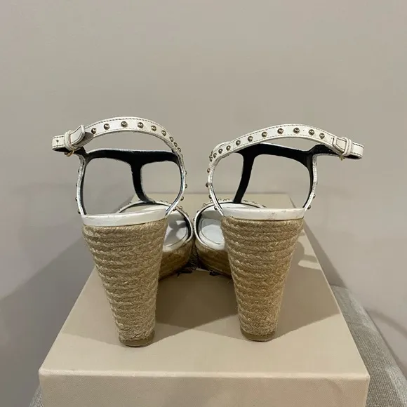 Burberry White and Tan Studded Women's Sandals