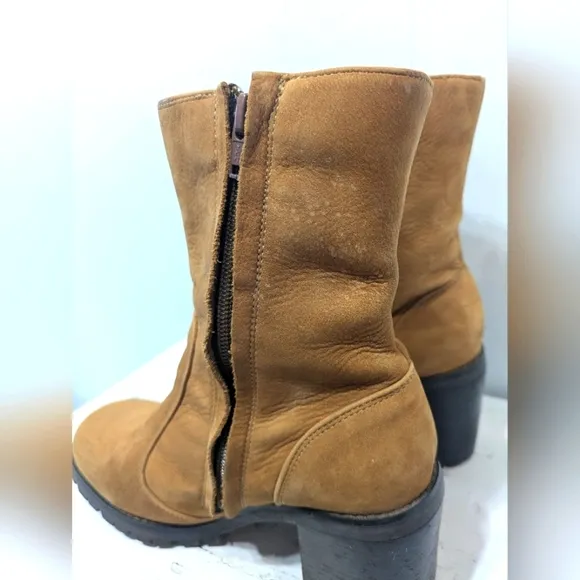 Canyon River Blues Heeled Boots in Tan size 6 Vintage Chunky Midcalf Y2K Boho